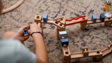 Dlaczego zabawki drewniane są doskonałym wyborem dla dzieci?
